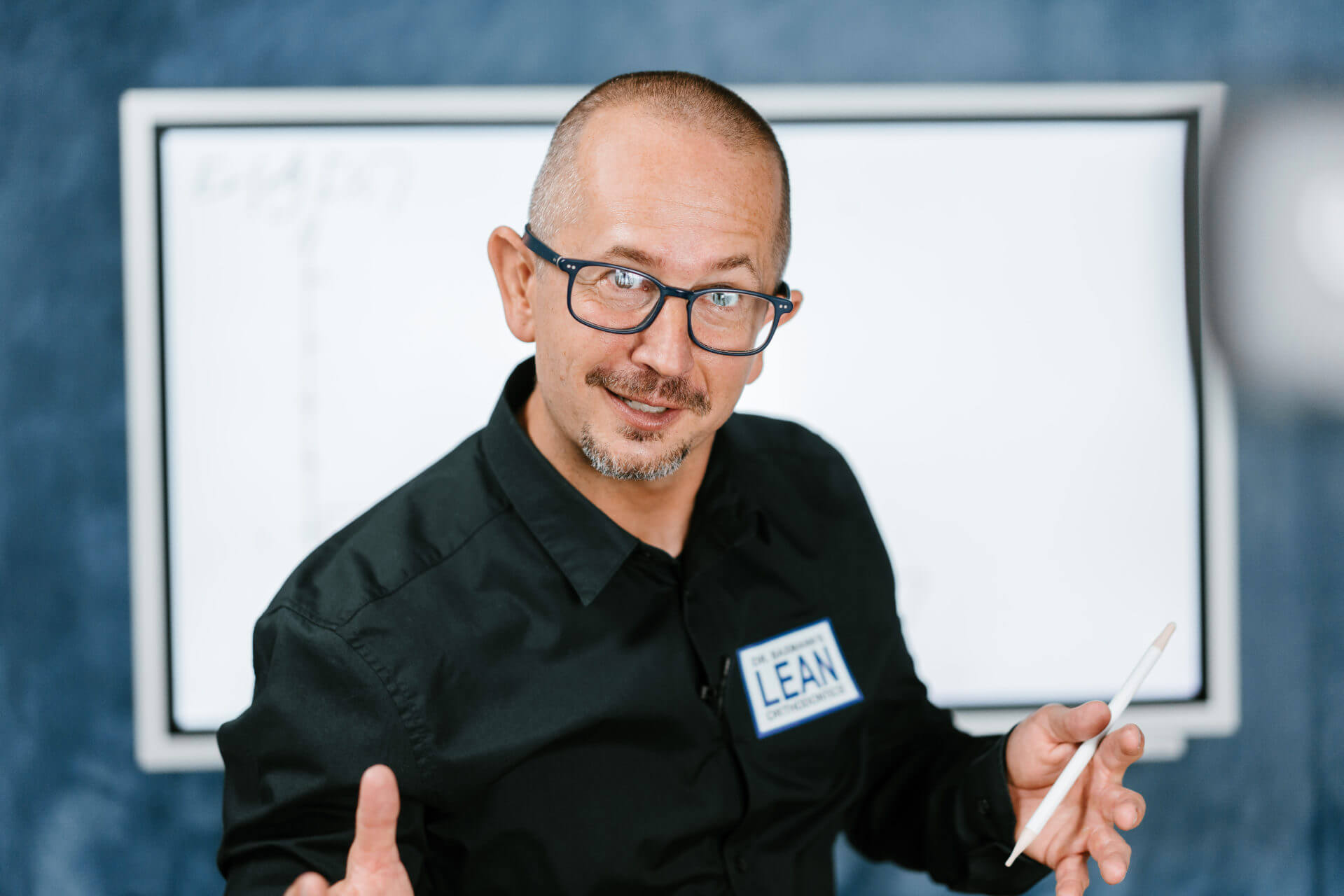 Online-Kurse für Kieferorthopäden von Dr. Dr. Martin Baxmann